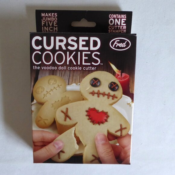NEW FRED BRAND HALLOWEEN CURSED COOKIE VOODOO DOLL CUTTER - Picture 2 of 6